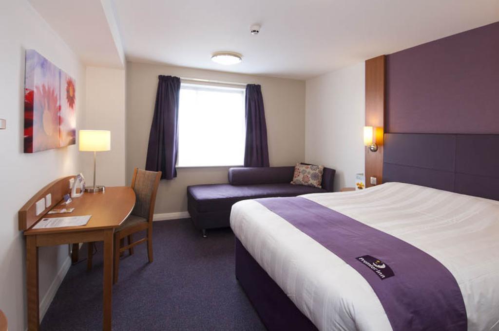 Premier Inn London St.Pancras Rum bild